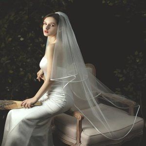 (Z114) TRIM Bridal Veil White